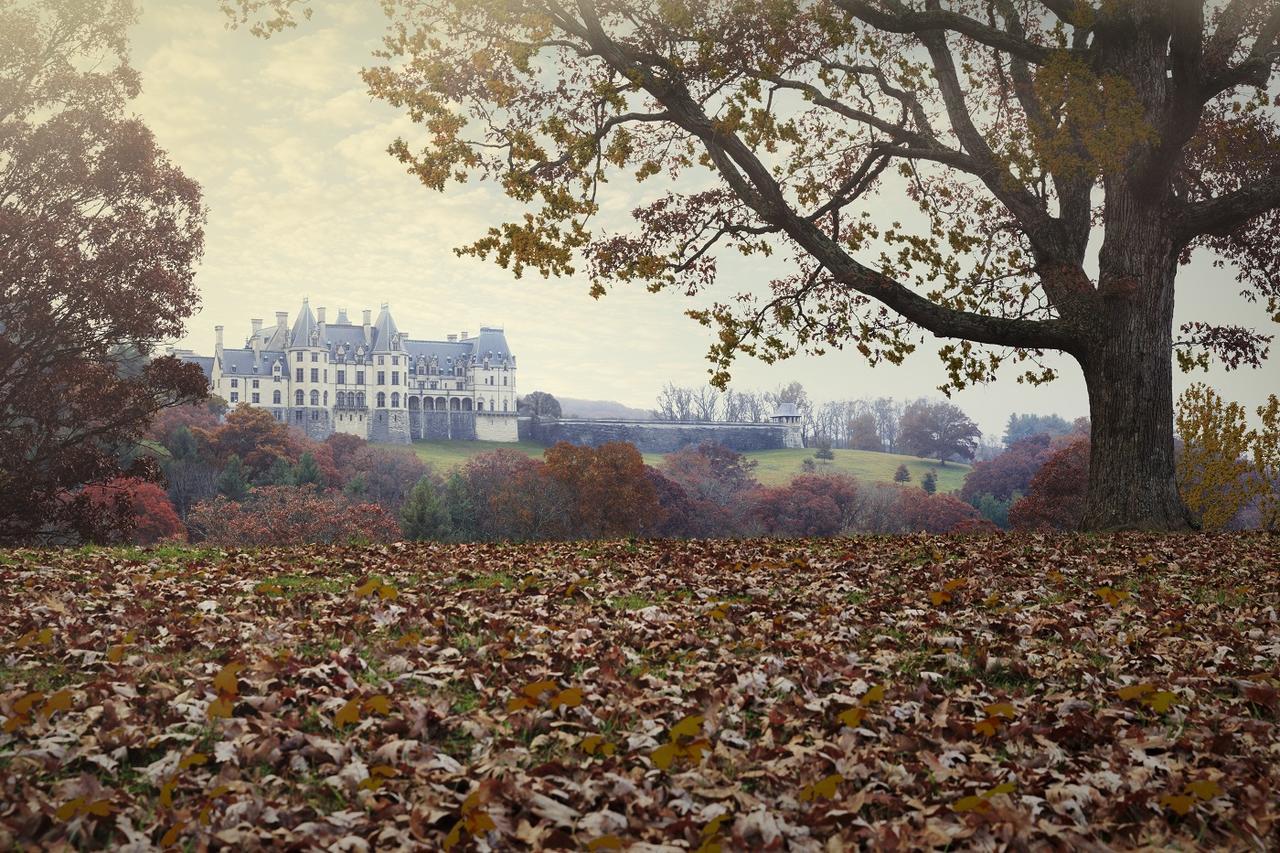 Village Hotel On Biltmore Estate แอชวิลล์ ภายนอก รูปภาพ