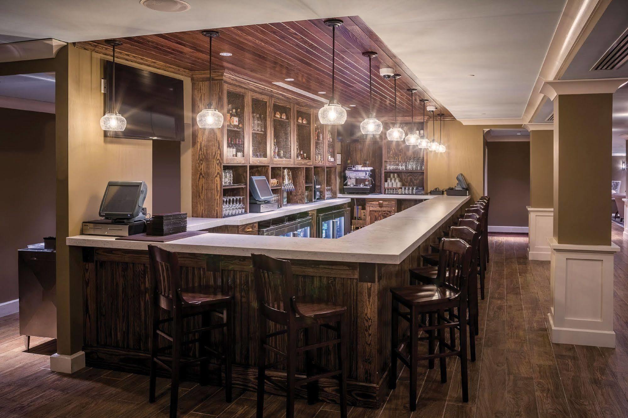Village Hotel On Biltmore Estate แอชวิลล์ ภายนอก รูปภาพ
